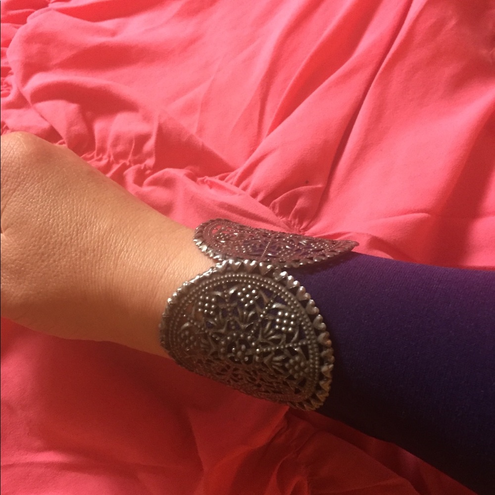 Bracelet - Picture 2 of 8